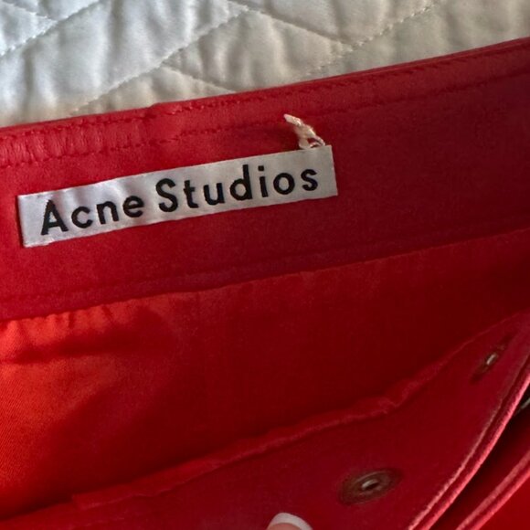 Acne Studios Red Leather Mini Skirt – EU 36 / US 4 Luxury statement piece from A - Picture 4 of 6